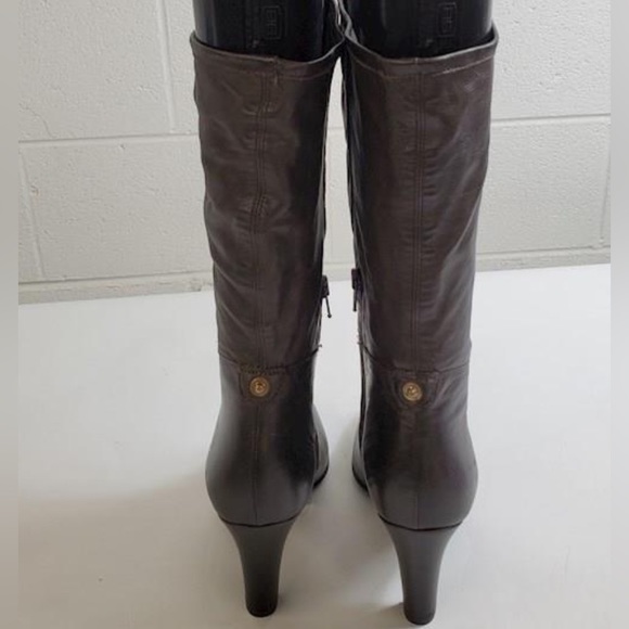 Coach calf height pull on boots with inside zip size 6.5. New never worn - Picture 8 of 11